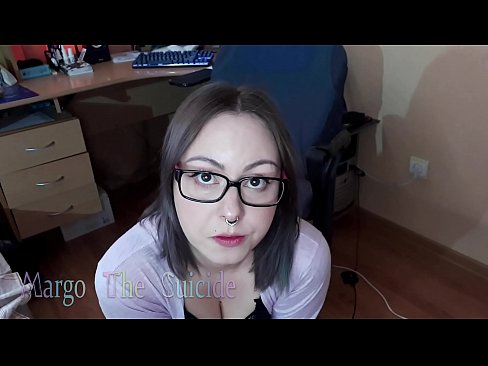 ❤️ Garota Sexy com Dildo de Óculos Chupa Profundamente na Câmera Porno em porno pt-br.tradeis.top